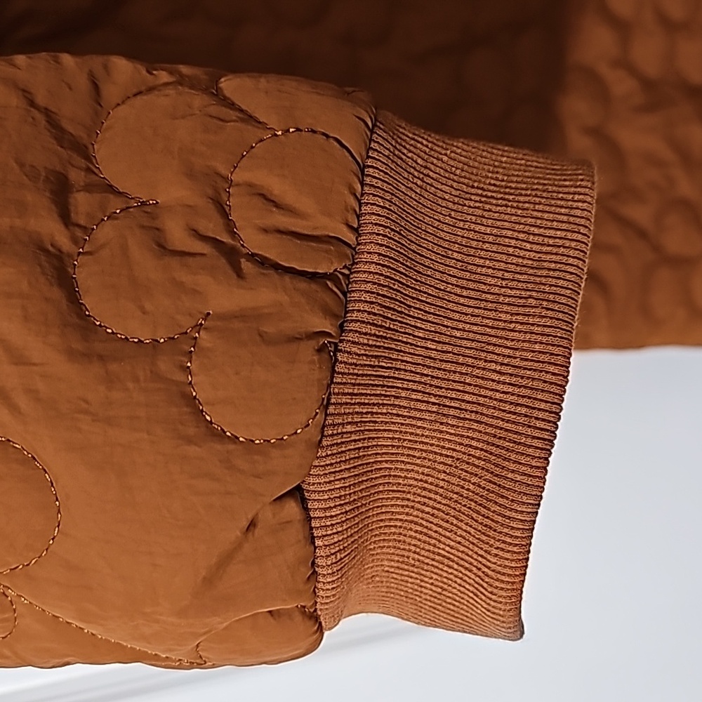 Quilted Puffer Jacket - Picture 8 of 10